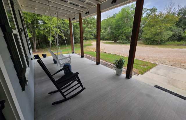 College Station (Karnes City Cottages) - 2 Bedroom - 2 Bath - House - West of Easterwood Airport Gallery 4