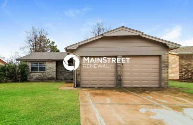 704 West Hillcrest Drive Gallery 1