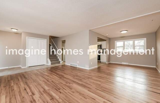 6595 Edgemoor Avenue Gallery 3