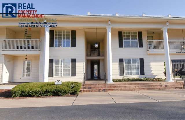 Adorable 2BD/2BA condo in Sanbyrn Hall, water included! Gallery 4