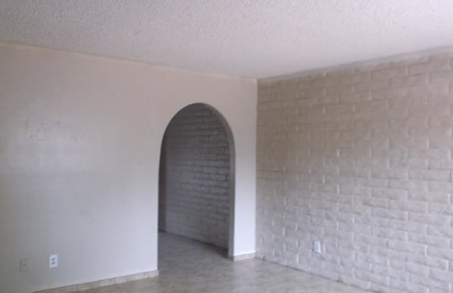 2135 W. Campbell Ave. Gallery 3