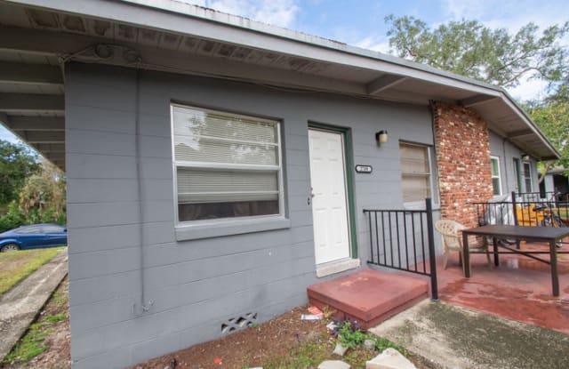 2709 East Pine Street - 2709 E Pine Street, Orlando, FL 32803