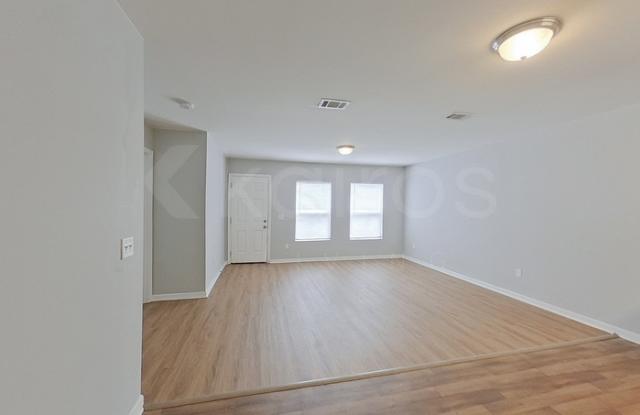 102 Morgan Court Southeast Gallery 3