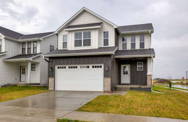 Like-New 4-Bedroom Home in Heritage Park – Stylish Comfort in Grimes! photos photos