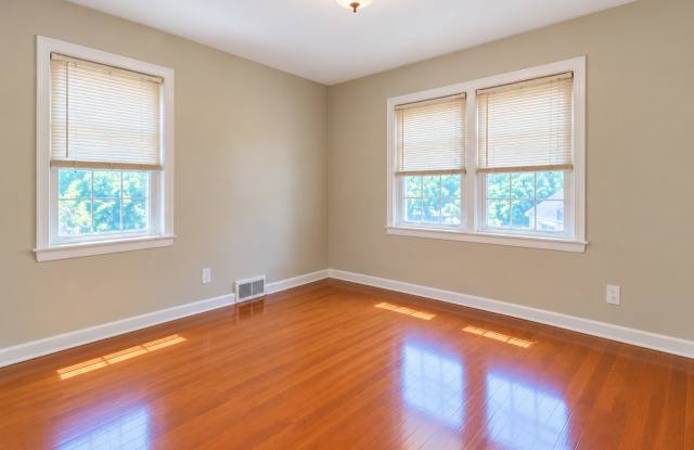 3633 Ingleside Rd - Unit 2 Gallery 4