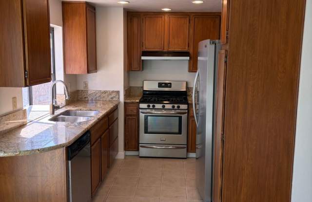 Beautifully remodeled 3 Bedroom 2.5 Bath Condo in El Cajon photos photos