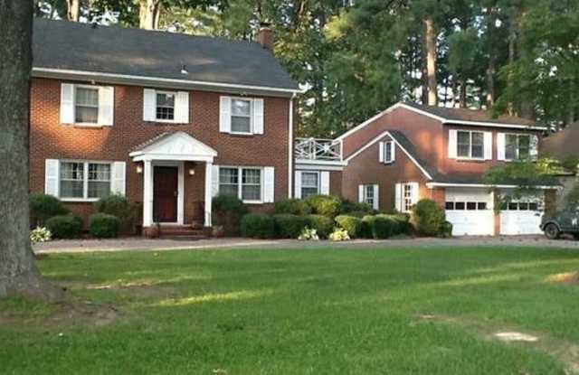 ELIZABETH PARK - 5240 Riverwood Road, Norfolk, VA 23502 ELIZABETH PARK - 5240 Riverwood Road, Norfolk, VA 23502