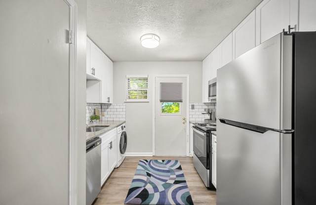 Woodland Falls Apartments Gallery 4