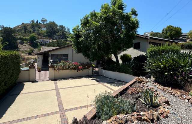 Beautiful Solar Powered View Home in Mt. Helix photos photos