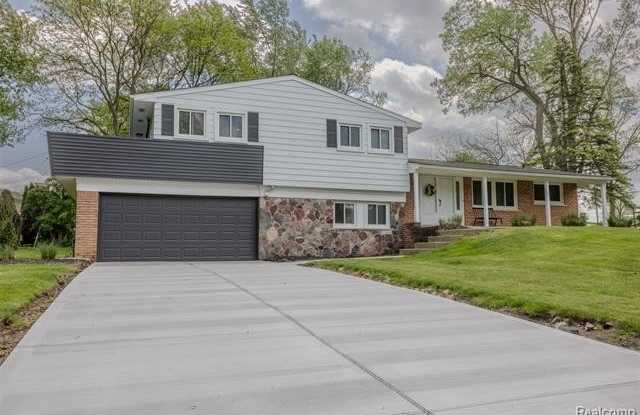 2862 Rossmoor Circle photos photos