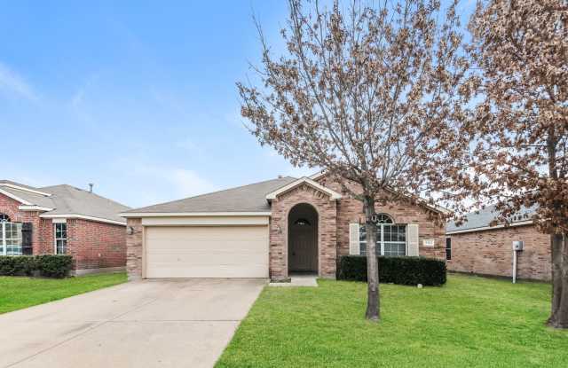 $1,795 4 Bed/2 Bath/2 Garage Ready for Move-in Forney Home in Windmill Farms photos photos