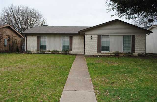 906 Roaming Road Drive - 906 Roaming Road Drive, Allen, TX 75002