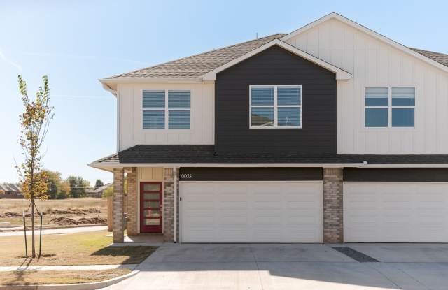 LUXURY NEW MODERN 3 Bedroom 2.5 Bathroom Townhome in Piedmont Schools (Neighborhood Park) photos photos