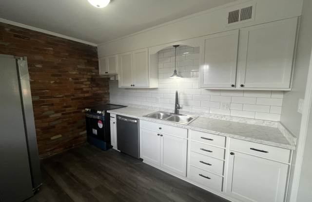 356 South Cherry Street - C photos photos