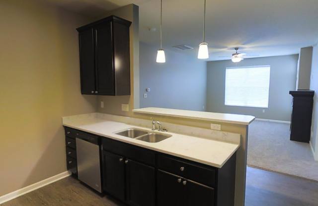 4619 Todd photos photos