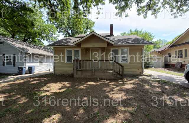 Two bed one bath available NOW! photos photos