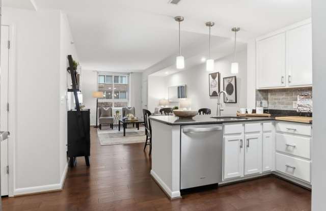 Southwest Waterfront Condo | 2 Bed | 1 Bath | 900 Sf | 1 Assigned Garage Parking Space photos photos