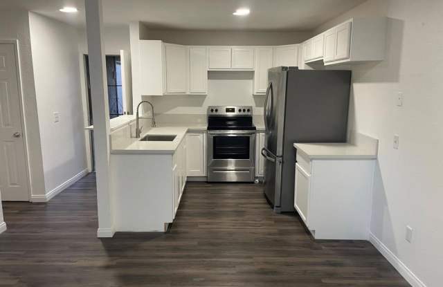3427 Capalina Rd photos photos