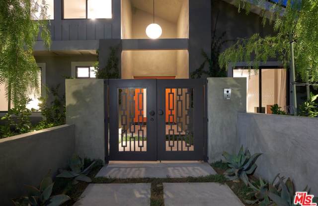6435 INNSDALE Drive Gallery 4