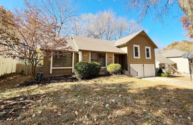 7806 Caenen St - 7806 Caenen Street, Lenexa, KS 66216