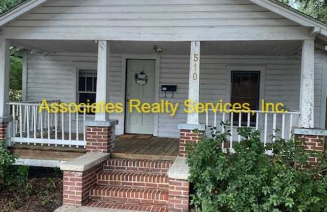 3 Bed/2 Bath Home in NW Gainesville!!! - 510 Northwest 15 Avenue, Gainesville, FL 32601 3 Bed/2 Bath Home in NW Gainesville!!! - 510 Northwest 15 Avenue, Gainesville, FL 32601