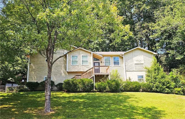 5530 Deerfield Place NW photos photos