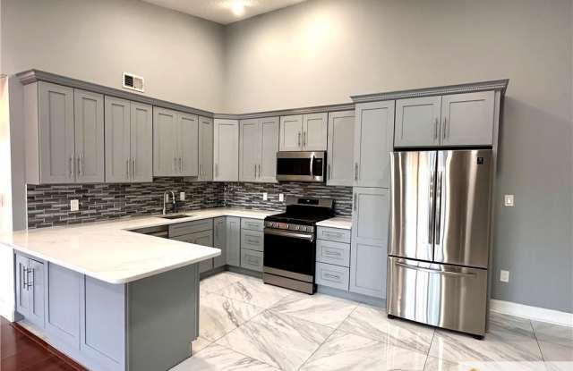 341 Wimbeldon Court photos photos