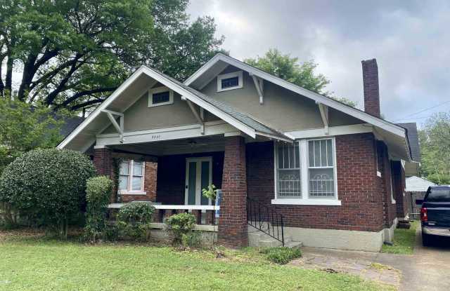 2307 EVELYN photos photos