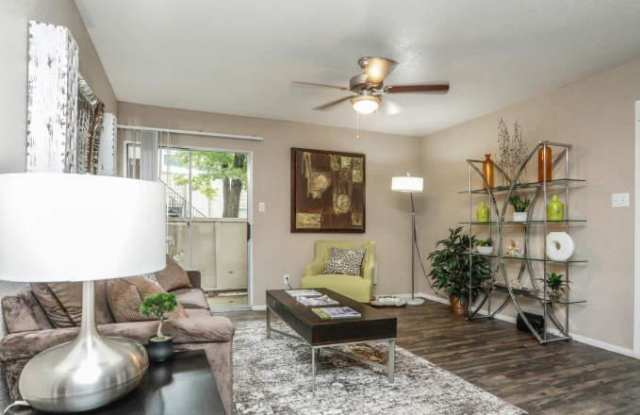17782 Highway 59 North, #118 photos photos