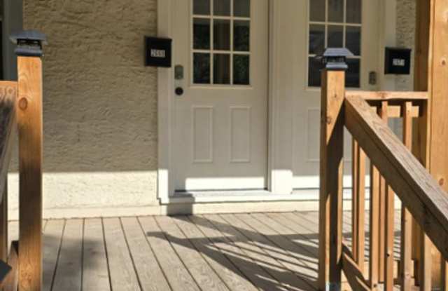 3 Bedroom Duplex - 2671 Cora Avenue, Cincinnati, OH 45211