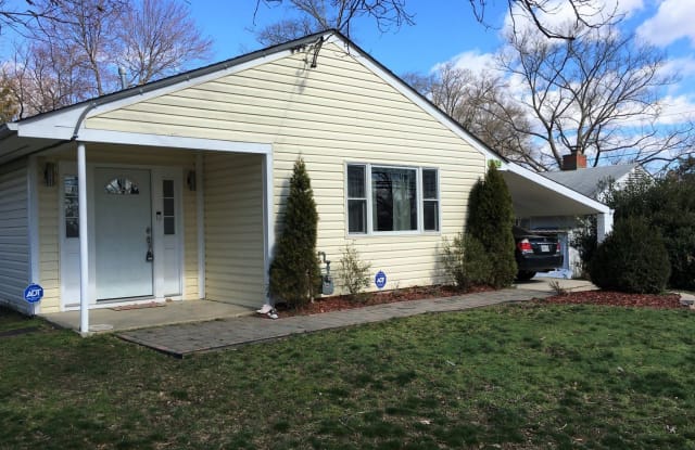 1604 Erskine St - 1604 Erskine Street, Langley Park, MD 20783