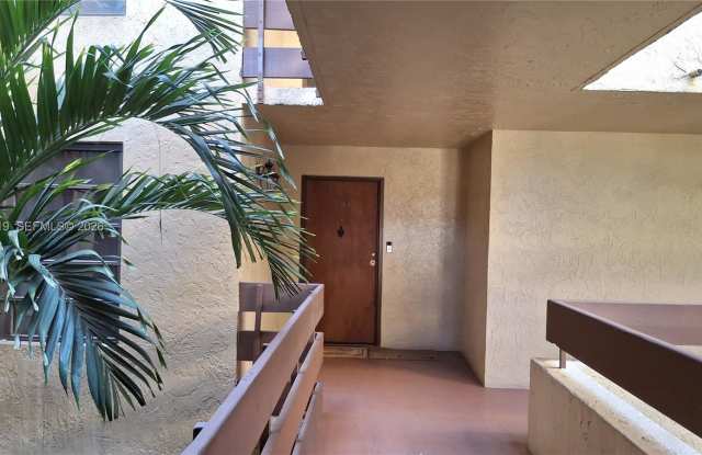 9015 Southwest 125th Avenue photos photos
