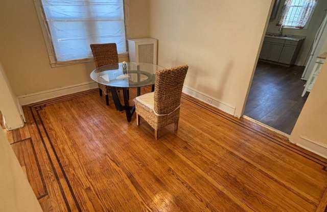 3263 N ETTING Street Gallery 4