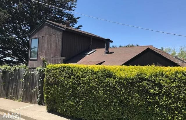 6334 Kensington Ave - 6334 Kensington Avenue, East Richmond Heights, CA 94805