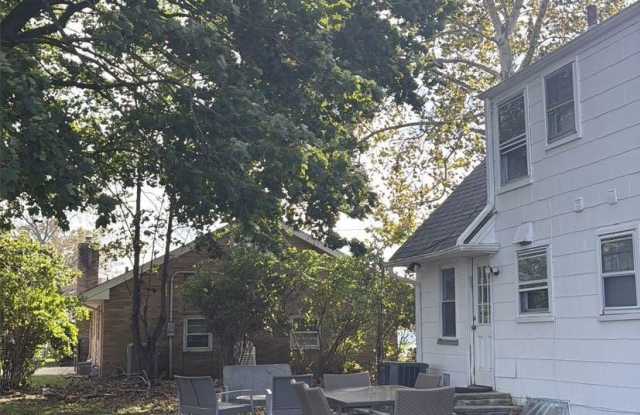 32 Baker Drive Gallery 2
