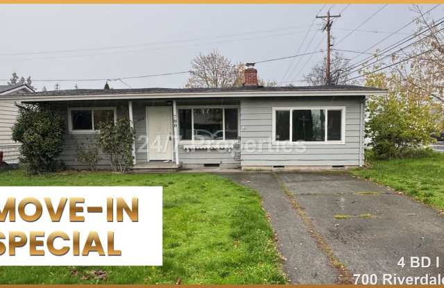 Spacious 4 BD | 2 BA with Backyard - Gladstone photos photos