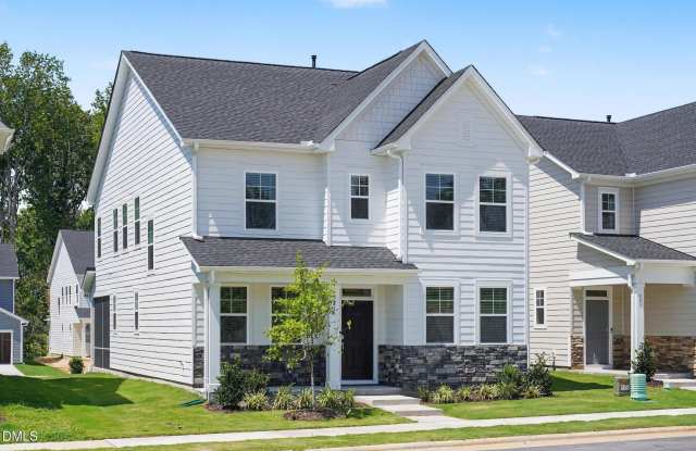 321 Golden Trace Drive Gallery 3