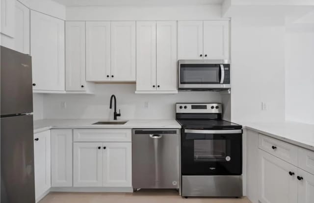 1657 E 19th St Ste 1 - 1657 East 19th Street, Brooklyn, NY 11229