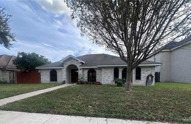 2014 E 28th Street - 2014 East 28th Street, Mission, TX 78574