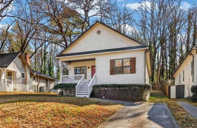 991 Ada Avenue NW Gallery 2