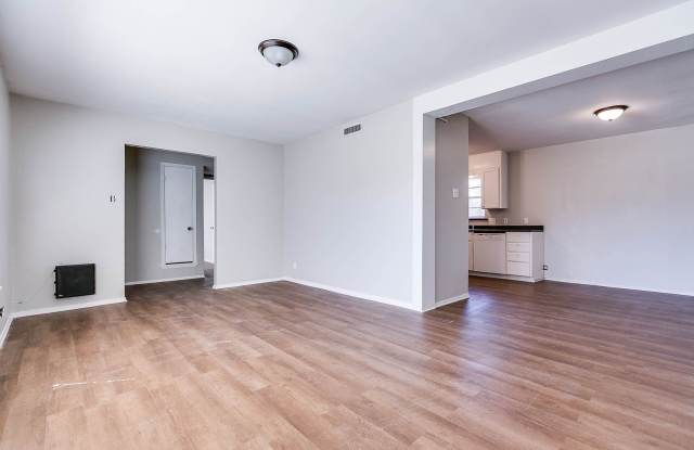 1425 Austin St photos photos