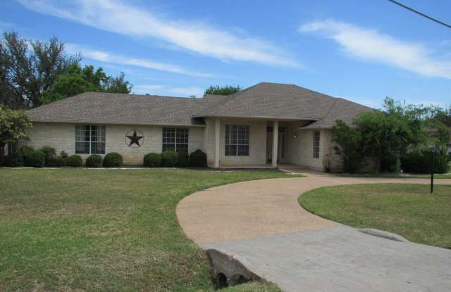 1002 Lakeway Drive - 1002 Lakeway Drive, Lakeway, TX 78734