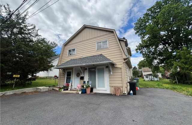 135 N Cedar Street photos photos