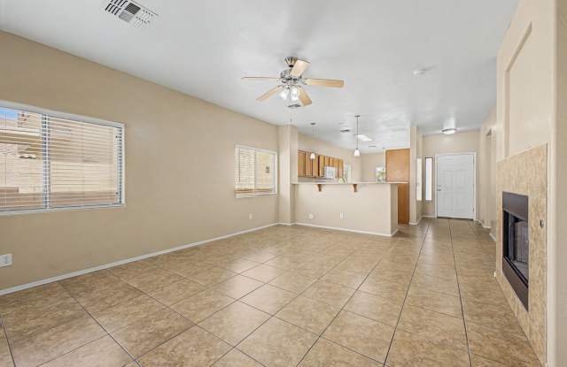 Beautiful Single-Level 3 Bedroom, 2 Bathroom Home in Maricopa photos photos
