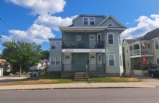 440 Kelley Street - 440 Kelley Street, Manchester, NH 03102