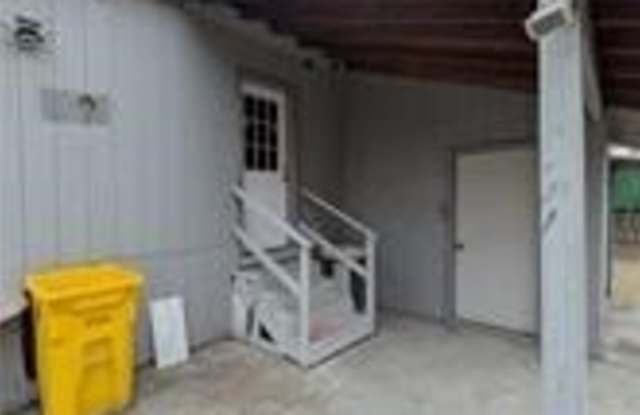 315 Sullivan Street Gallery 4