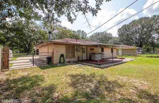 3965 Hale St - 3965 Hale Street, Orange County, TX 77662