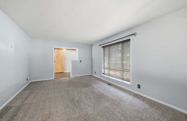 5811 East 61st Place Gallery 3