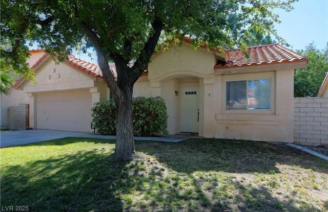 1521 Desert Ridge Avenue photos photos