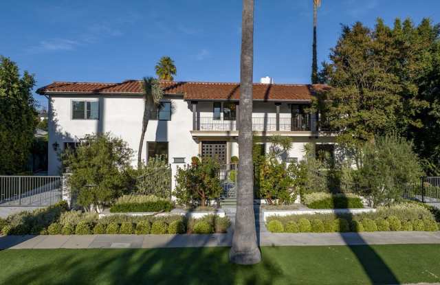 520 N Bedford Dr photos photos